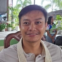 Portrait of Edmarc L. Crisologo