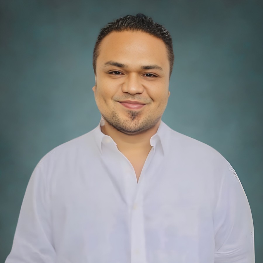 Portrait of Andrew Vincent R. Pagurayan
