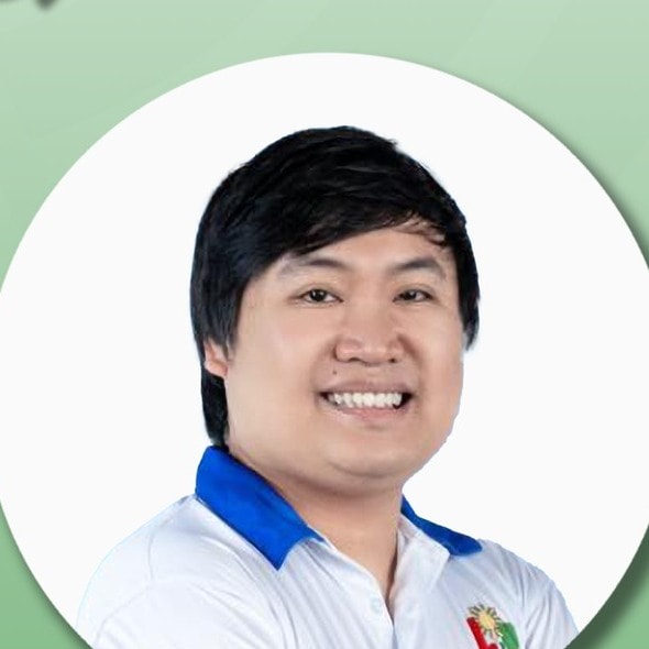 Portrait of Alvin Tallado