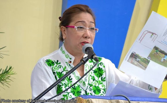 Portrait of Evelyn Diaz