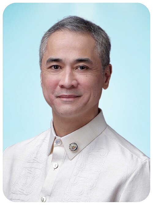 Portrait of Luis Campos Jr.