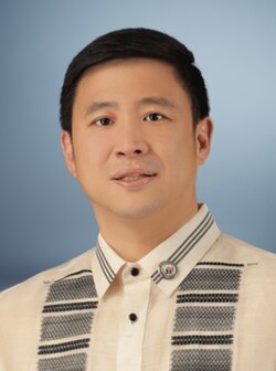 Portrait of Edvic Go Yap