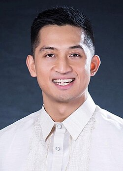 Portrait of Matthew Manotoc