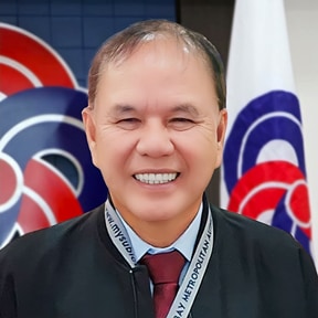 Portrait of Rolen Paulino Sr.