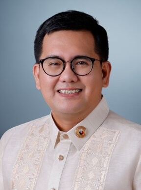 Portrait of Gil “Kabarangay Jr.” Acosta