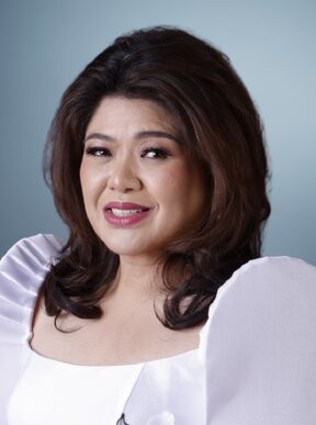 Portrait of Rachel Arenas